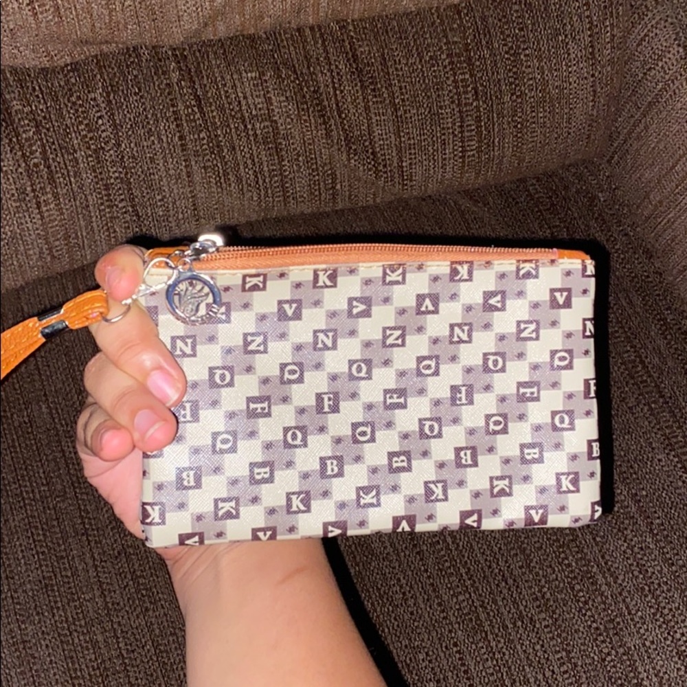 Wallet Bracelet. - Picture 3 of 8